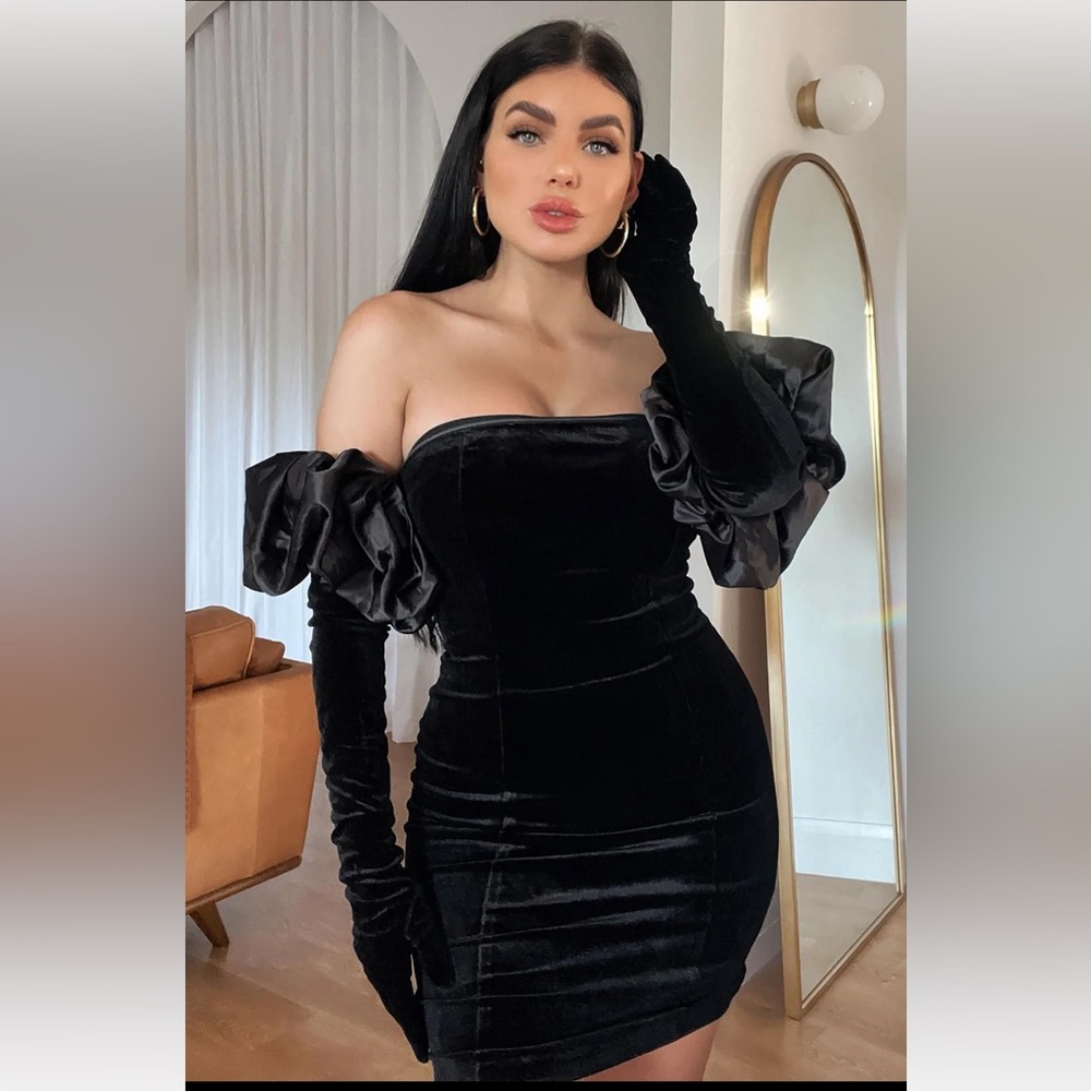 Fashion Nova Tall Playing Games Velvet Mini Dress Set Black 3x